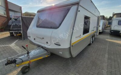 Pre-owned 2017 Jurgens Exclusive Deluxe On-Road Caravan for sale in Gauteng